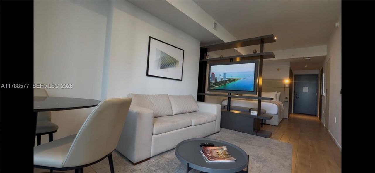 398 NE 5th St, Unit 2805, Miami, FL 33132 Photo