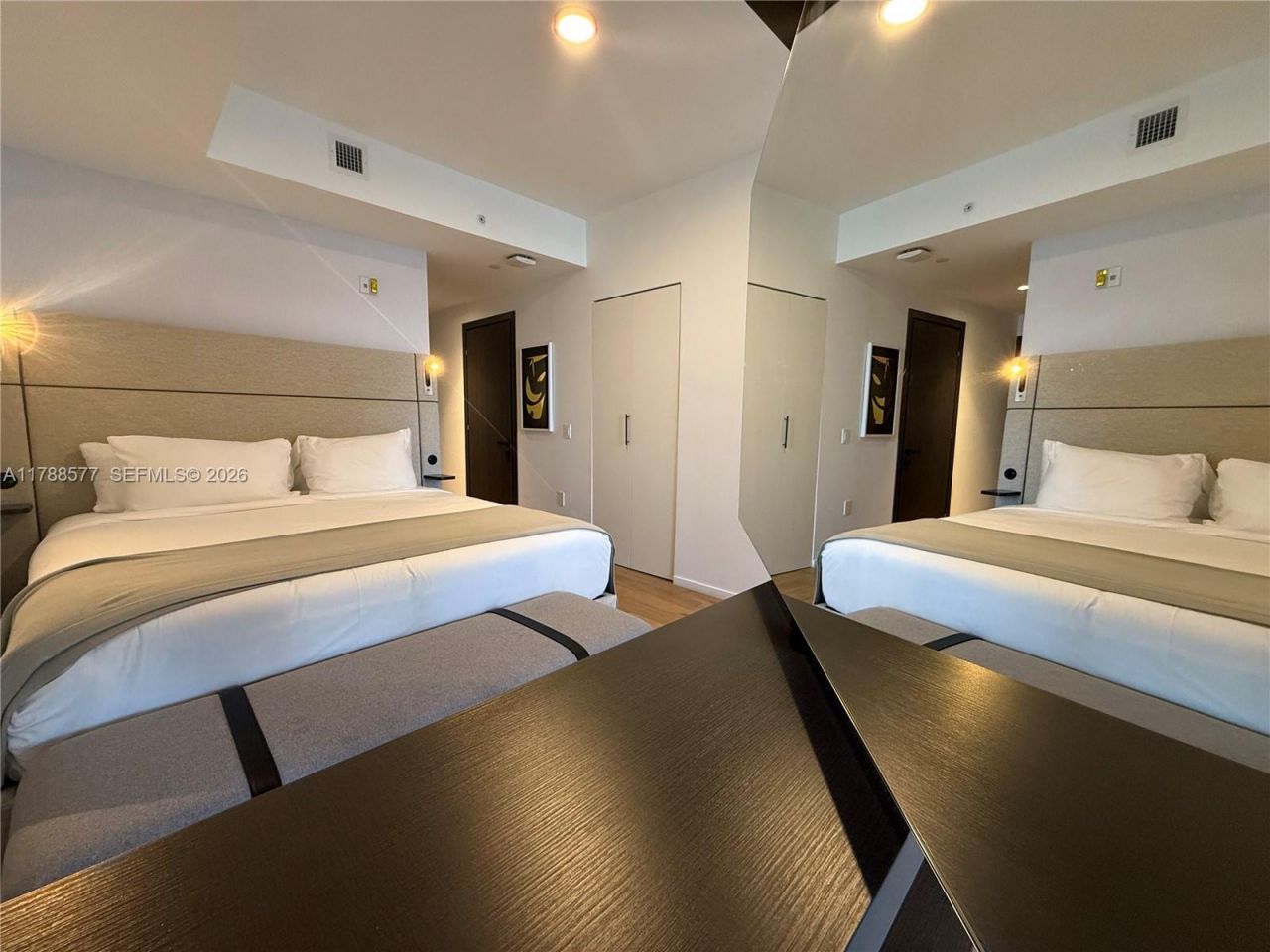 398 NE 5th St, Unit 2805, Miami, FL 33132 Photo