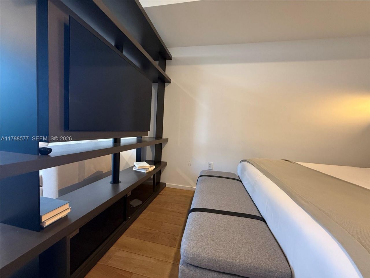 398 NE 5th St, Unit 2805, Miami, FL 33132 Photo