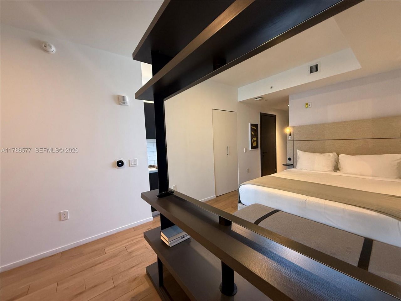 398 NE 5th St, Unit 2805, Miami, FL 33132 Photo