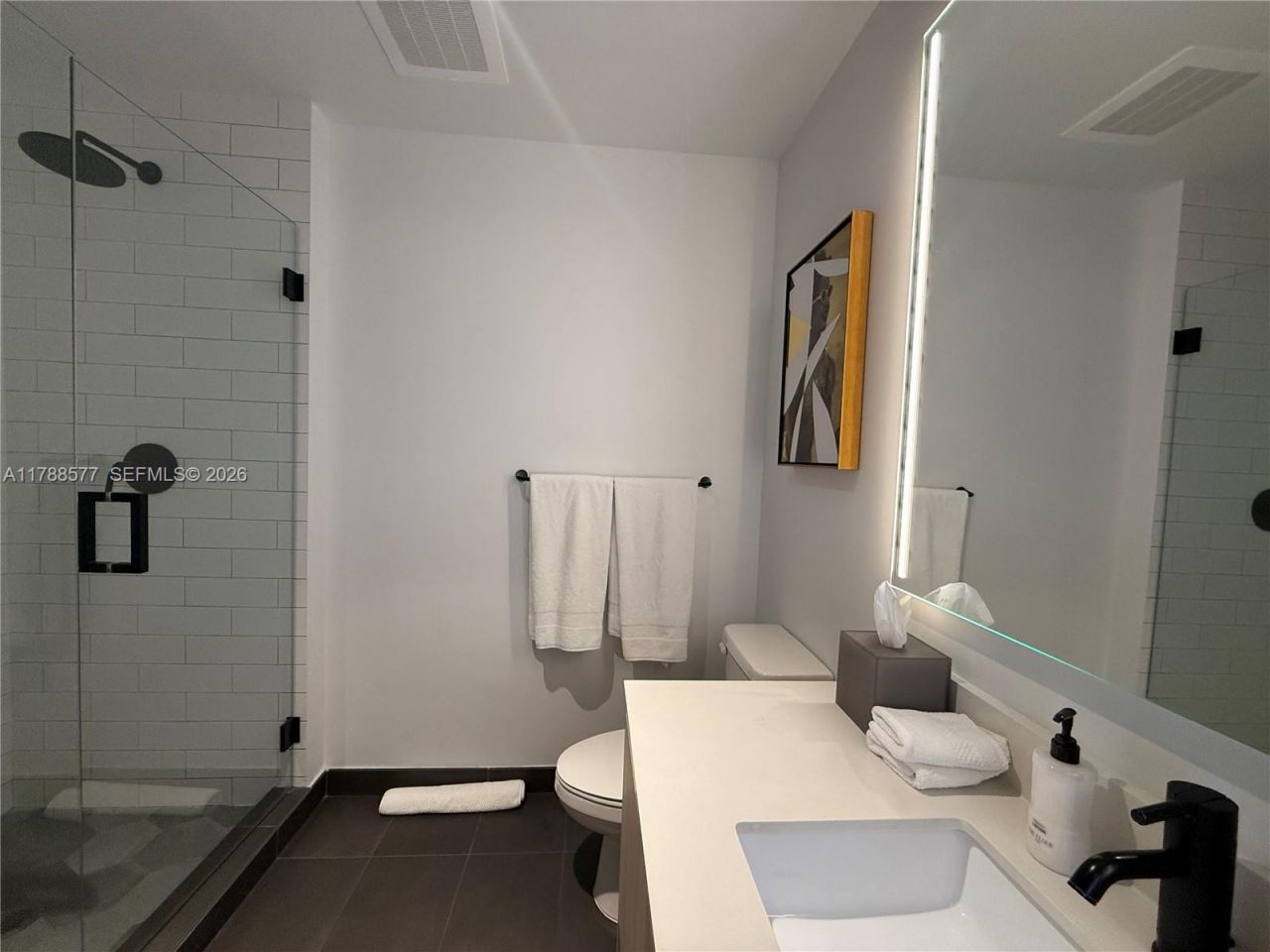 398 NE 5th St, Unit 2805, Miami, FL 33132 Photo