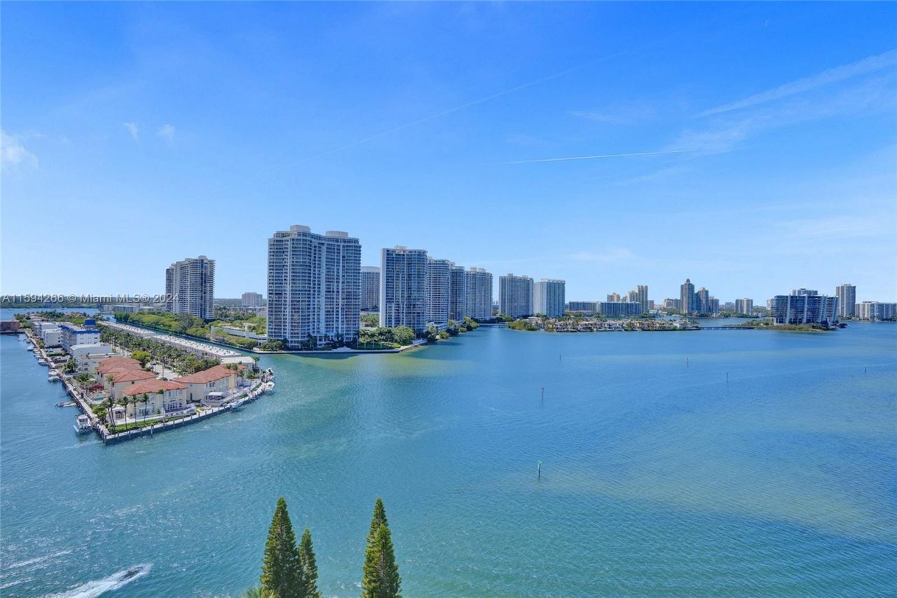301 174th St, Unit 1701, Sunny Isles Beach, FL 33160 Photo