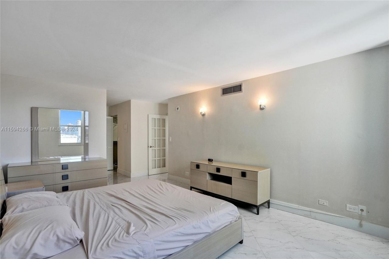 301 174th St, Unit 1701, Sunny Isles Beach, FL 33160 Photo