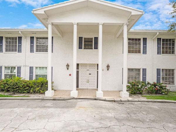 6600 NE 22nd Way, Unit 2303, Fort Lauderdale, FL 33308