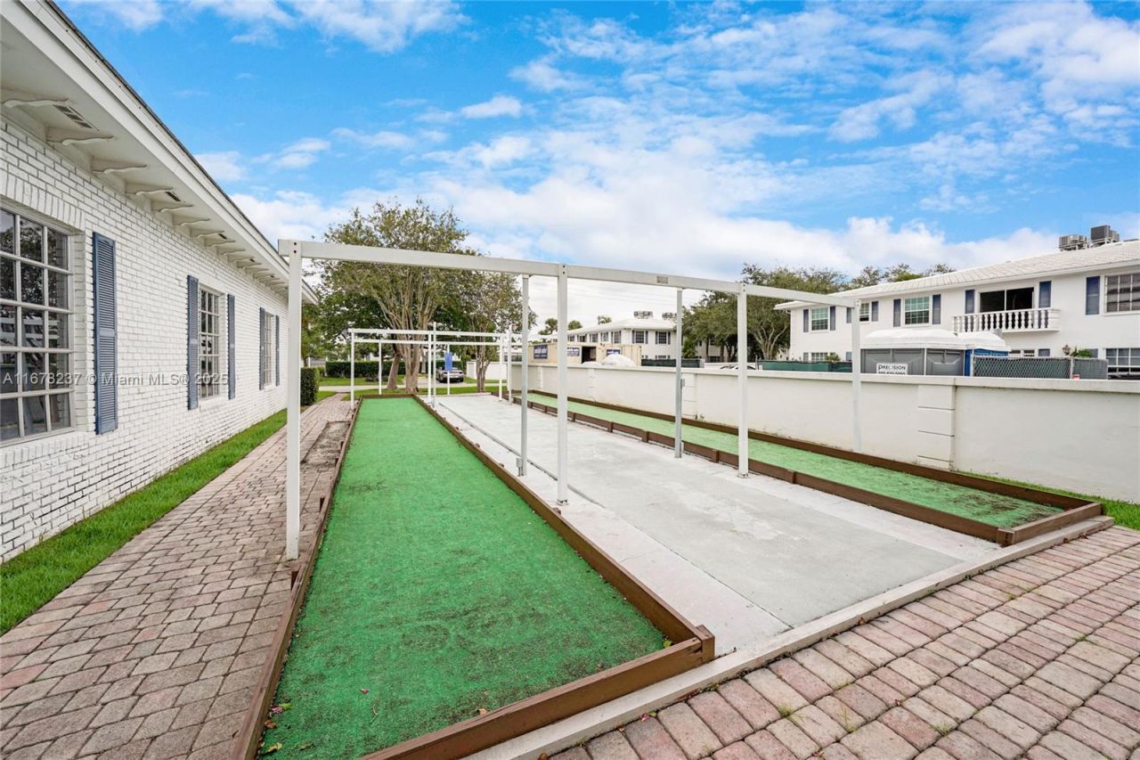 6600 NE 22nd Way, Unit 2303, Fort Lauderdale, FL 33308 Photo