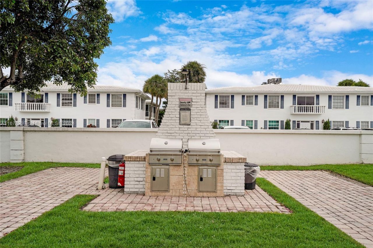 6600 NE 22nd Way, Unit 2303, Fort Lauderdale, FL 33308 Photo