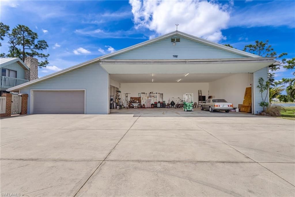 18631 Baseleg Ave, North Fort Myers, FL 33917 Photo