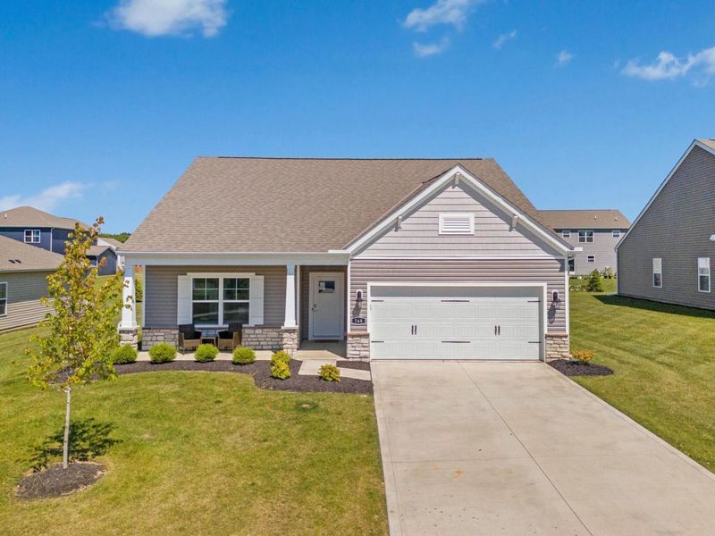 268 Mannaseh Drive W, Granville, OH 43023 Photo 1