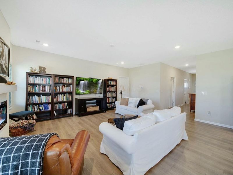 268 Mannaseh Drive W, Granville, OH 43023 Photo 12