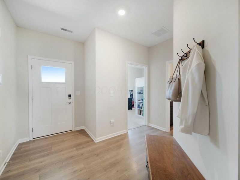 268 Mannaseh Drive W, Granville, OH 43023 Photo 5