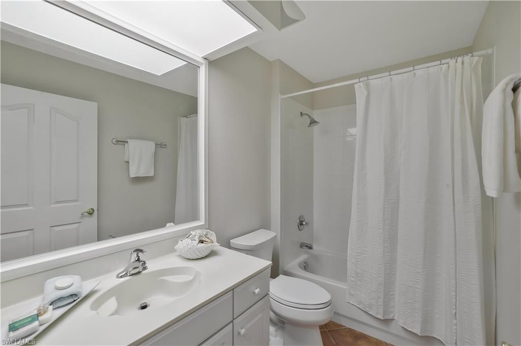 6230 Reserve Cir, Unit 703, Naples, FL 34119 Photo