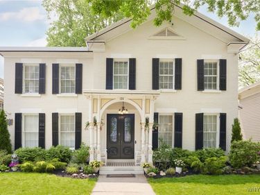 126 E Genesee Street, Fayetteville, NY 13066