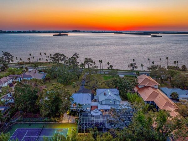 147 & 139 EDGEWATER DRIVE, DUNEDIN, FL 34698