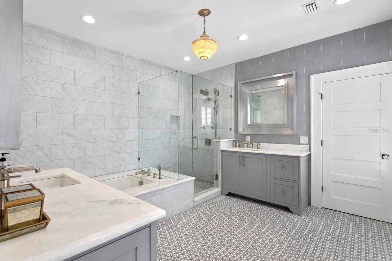 147 & 139 Edgewater Drive, Dunedin, FL 34698 Photo