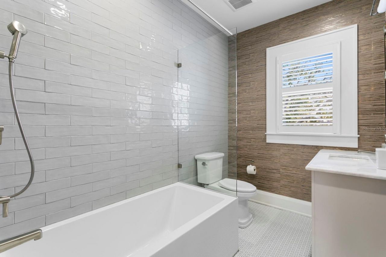 147 & 139 Edgewater Drive, Dunedin, FL 34698 Photo