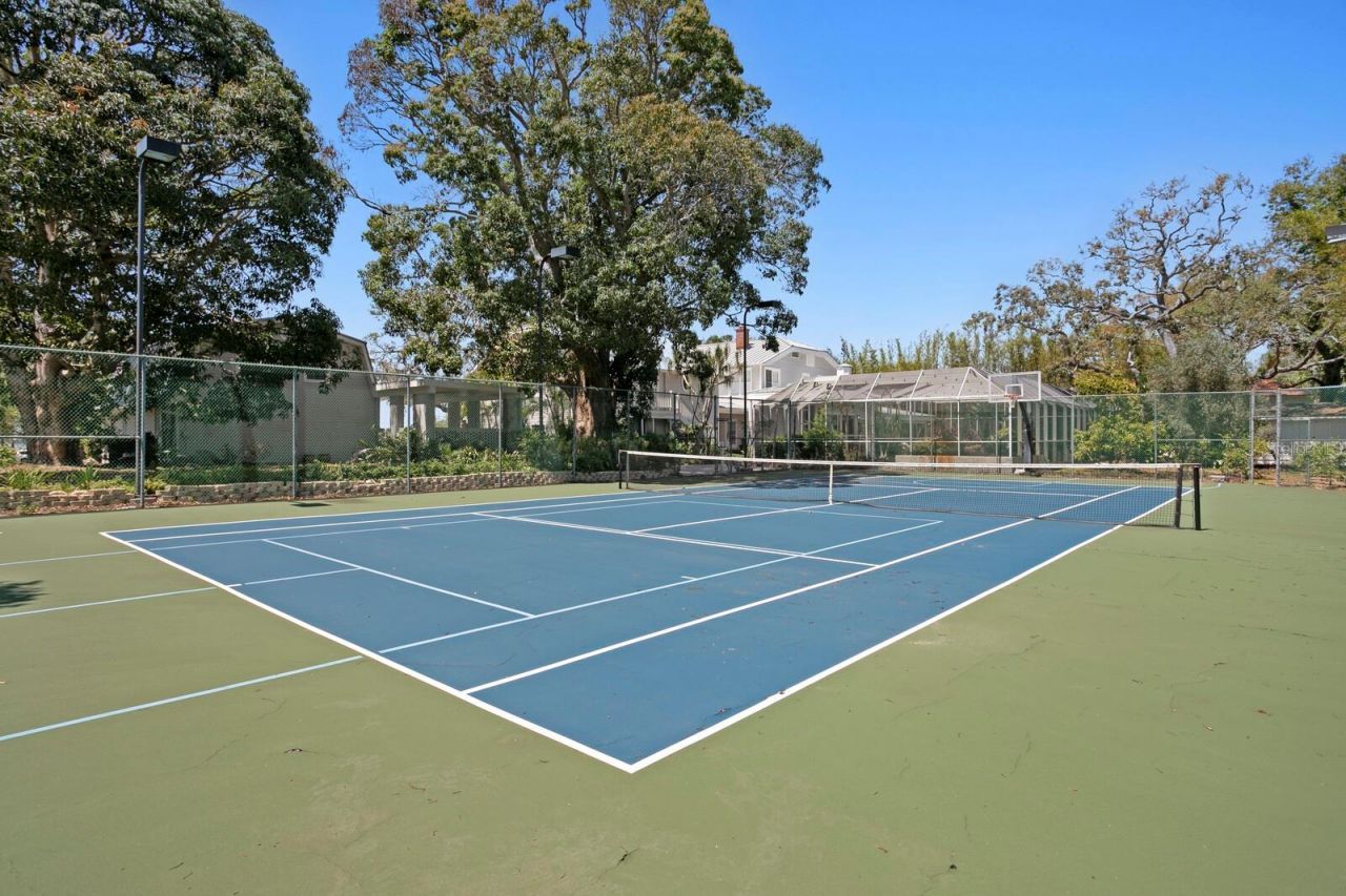 147 & 139 Edgewater Drive, Dunedin, FL 34698 Photo