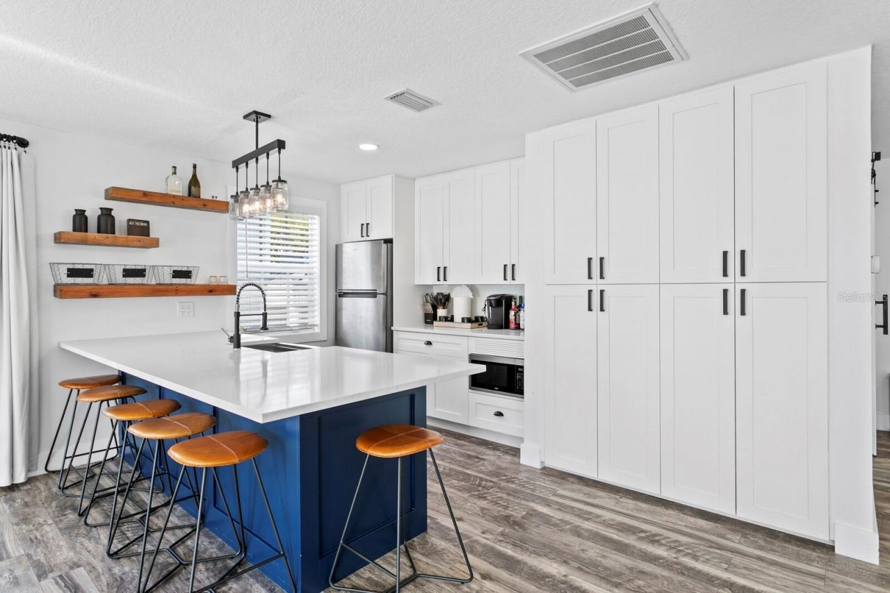 147 & 139 Edgewater Drive, Dunedin, FL 34698 Photo