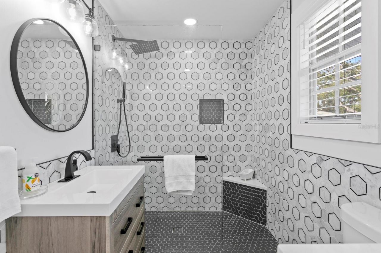 147 & 139 Edgewater Drive, Dunedin, FL 34698 Photo