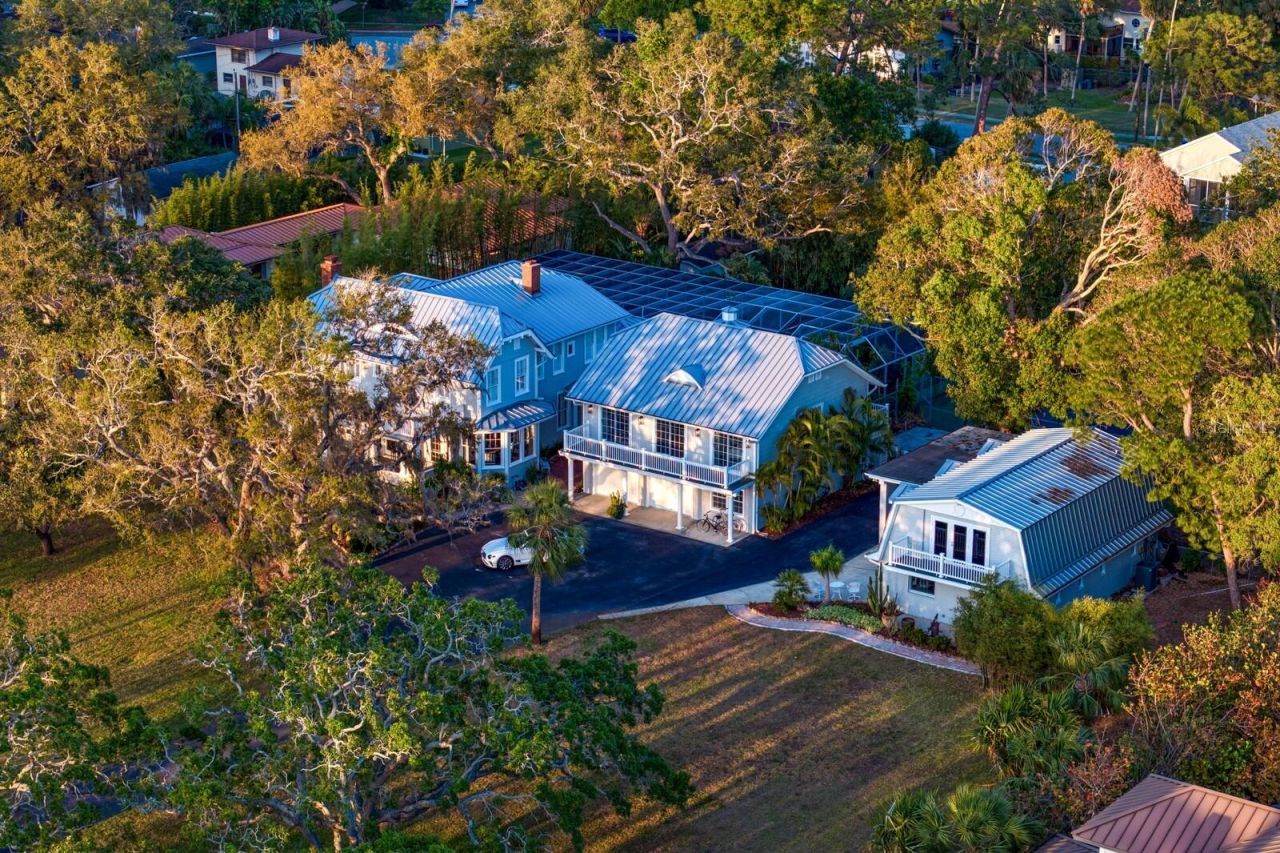 147 & 139 Edgewater Drive, Dunedin, FL 34698 Photo