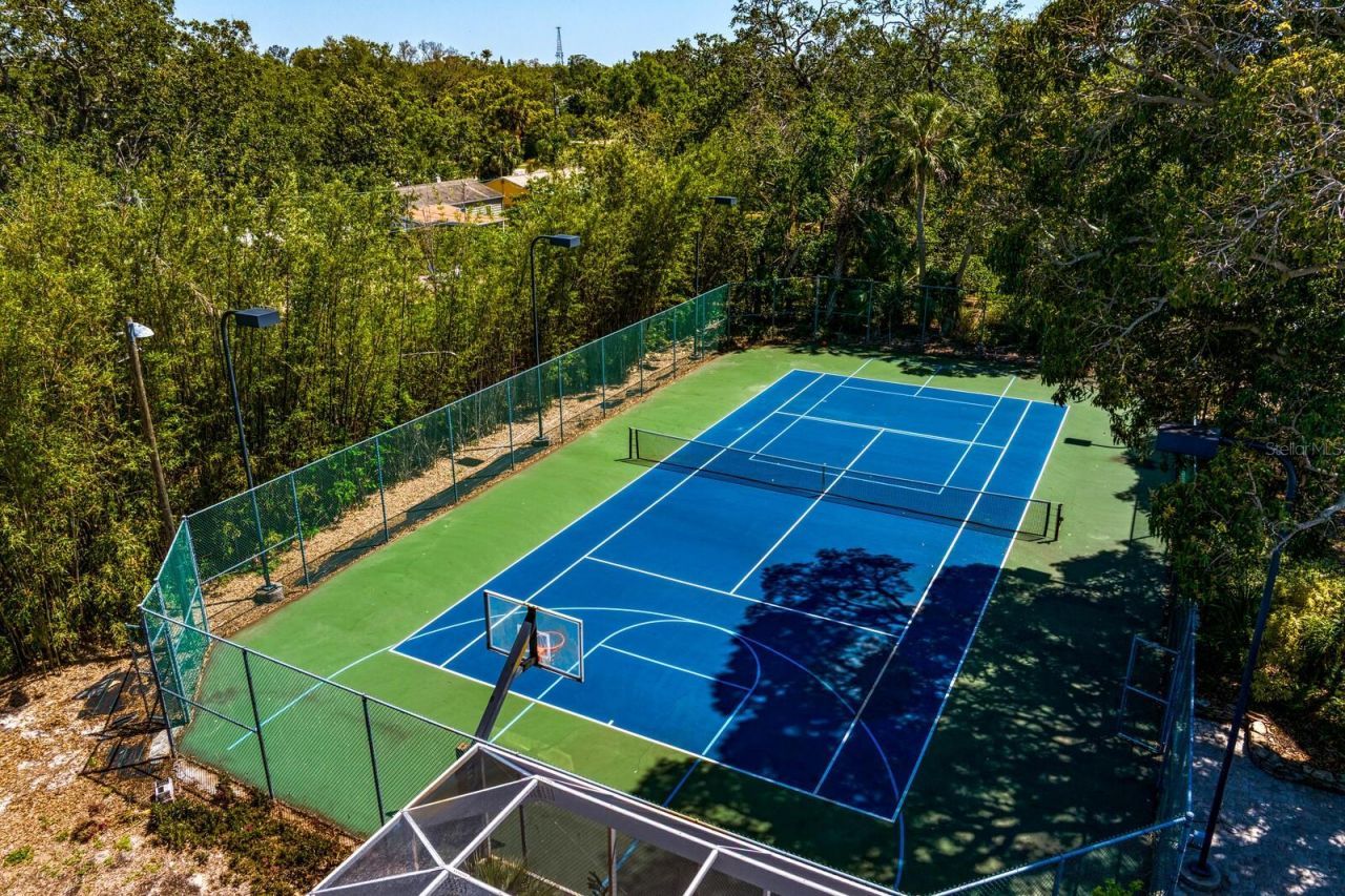 147 & 139 Edgewater Drive, Dunedin, FL 34698 Photo