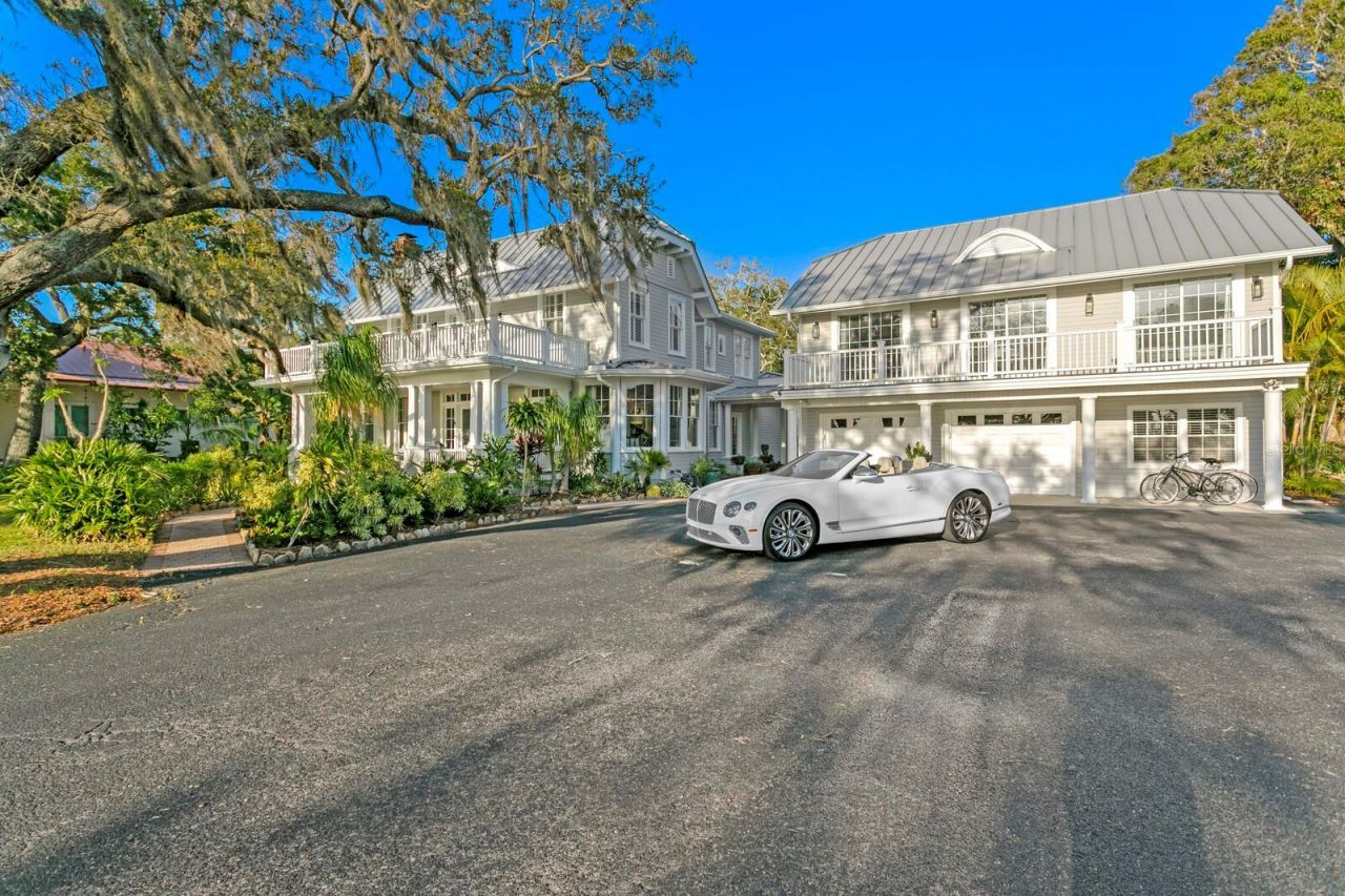 147 & 139 Edgewater Drive, Dunedin, FL 34698 Photo