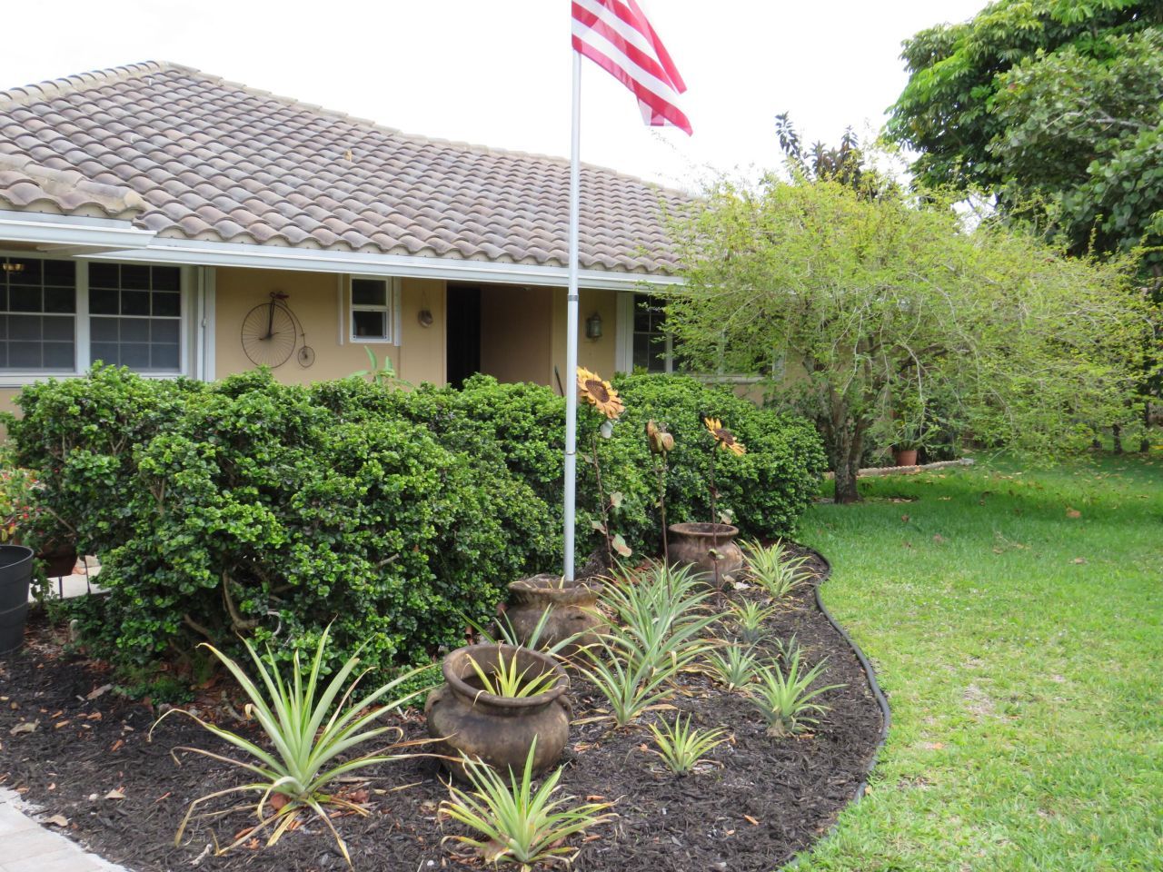 3207 NW 89th Terrace, Coral Springs, FL 33065 Photo