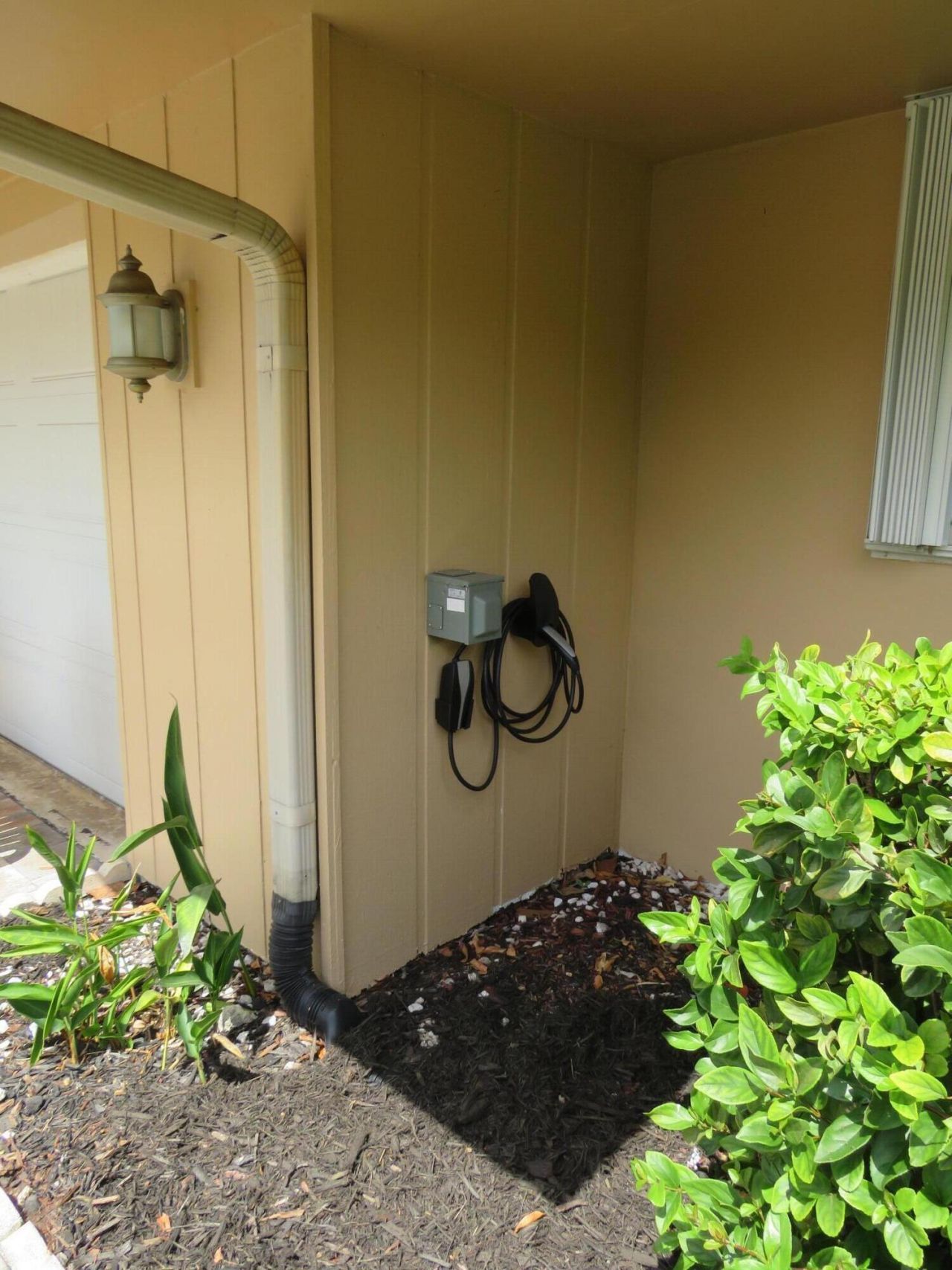 3207 NW 89th Terrace, Coral Springs, FL 33065 Photo