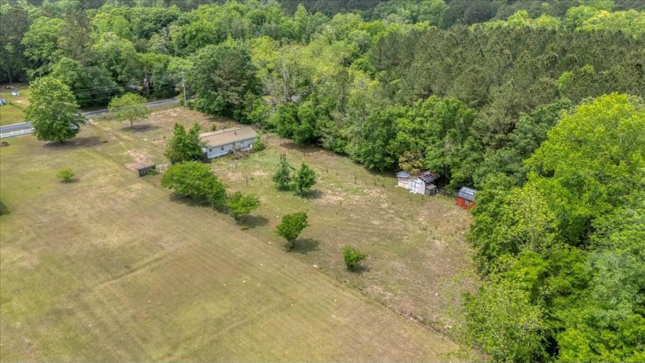 492 Red Oak Road Photo 10