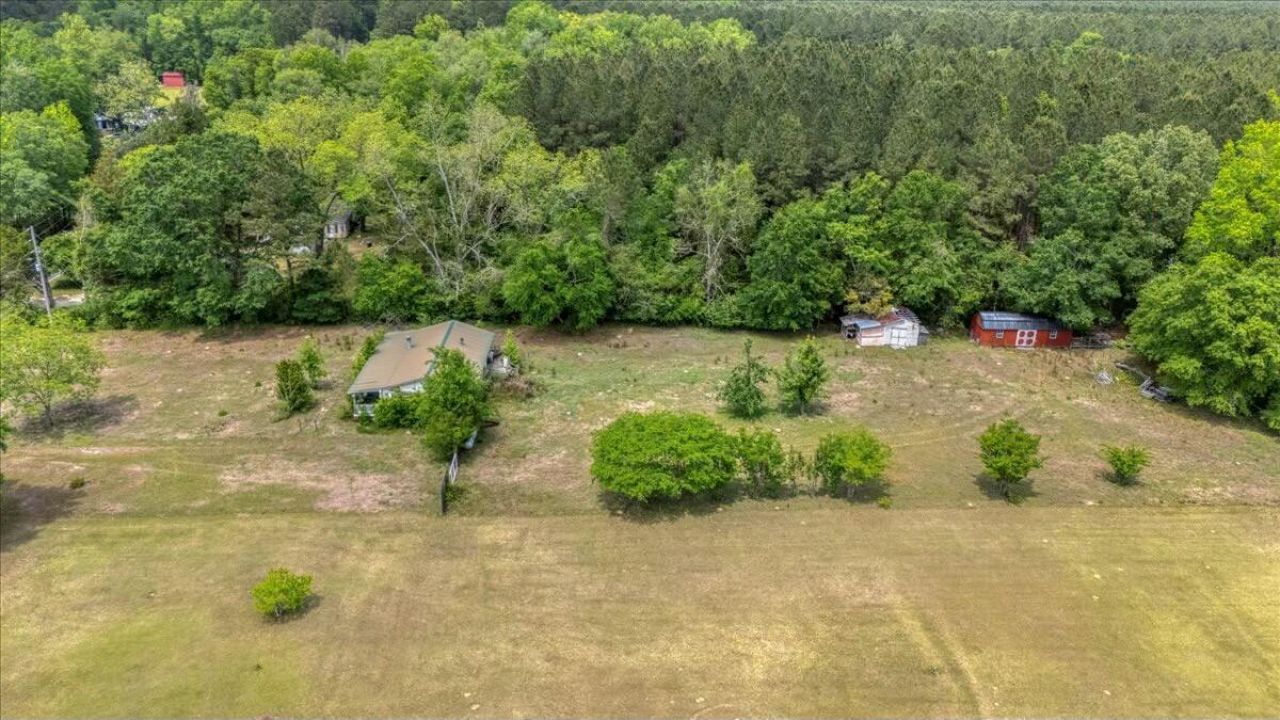 492 Red Oak Road Photo 9