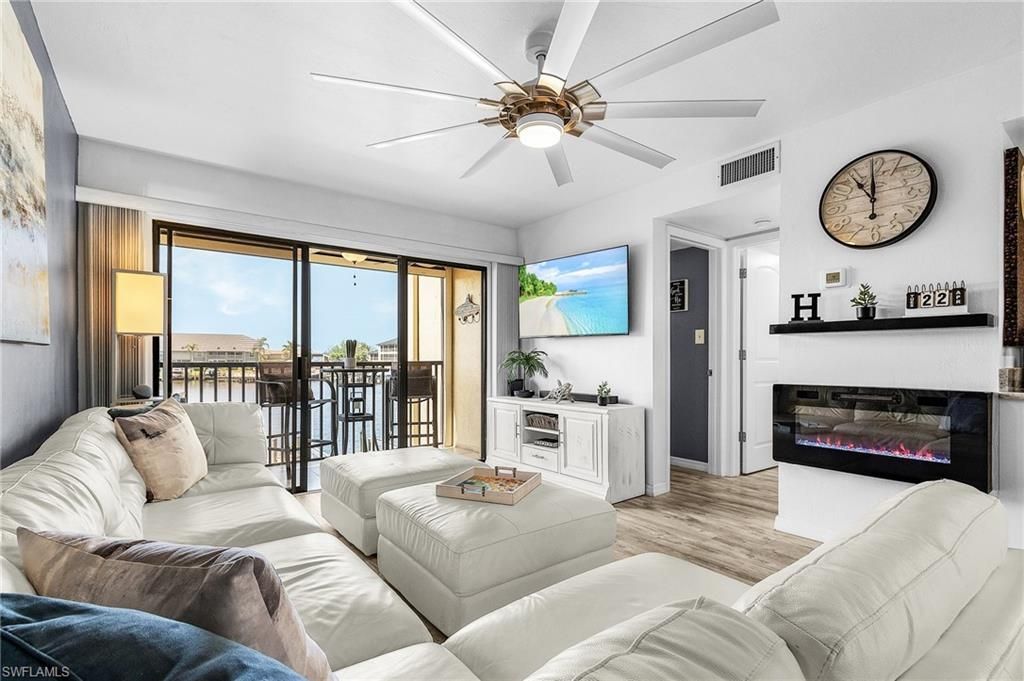 4647 SE 17th Pl, Unit 103, Cape Coral, FL 33904 Photo