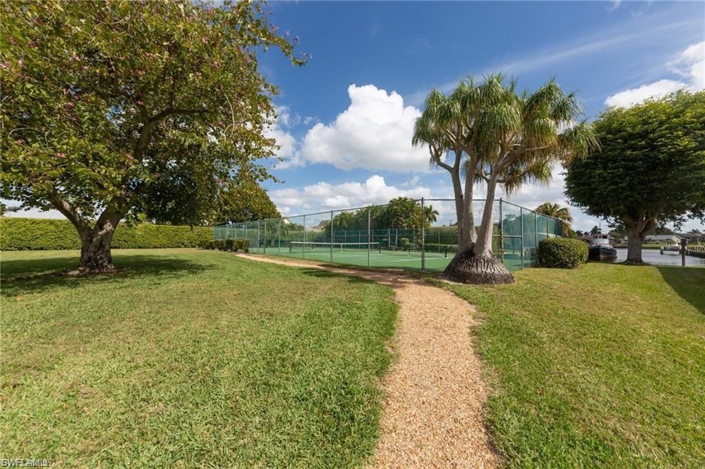 4647 SE 17th Pl, Unit 103, Cape Coral, FL 33904 Photo