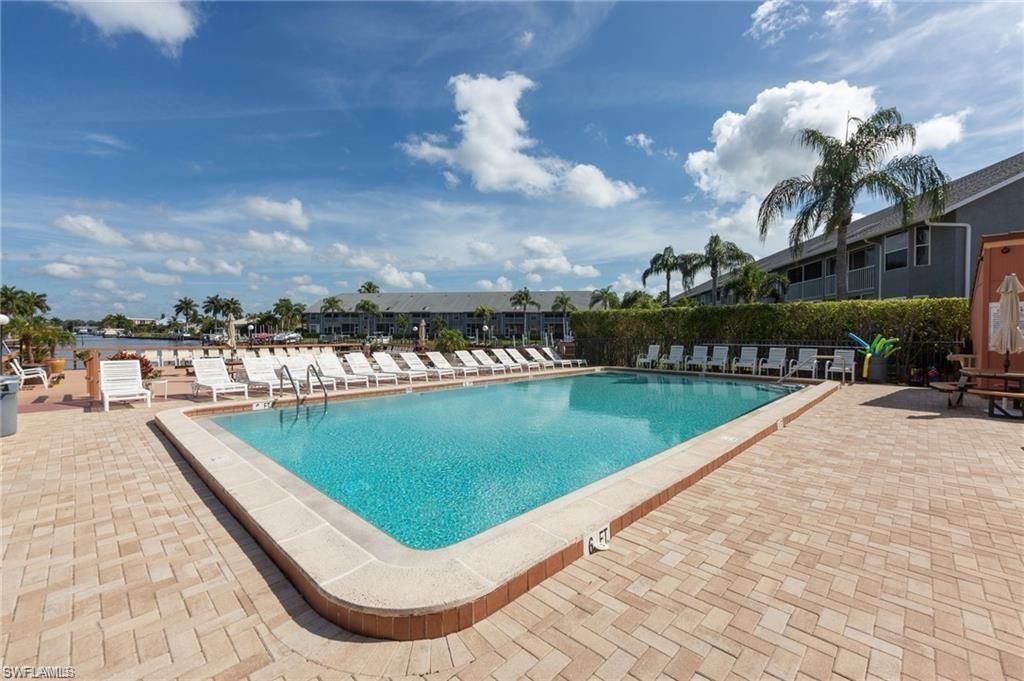 4647 SE 17th Pl, Unit 103, Cape Coral, FL 33904 Photo