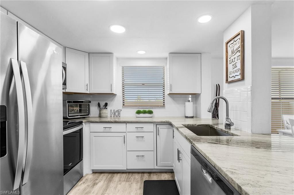 4647 SE 17th Pl, Unit 103, Cape Coral, FL 33904 Photo