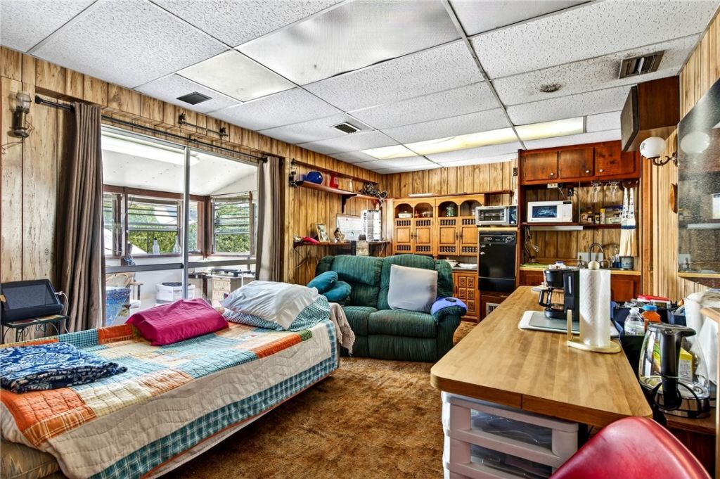 1531 Delaware Avenue, Fort Pierce, FL 34950 Photo