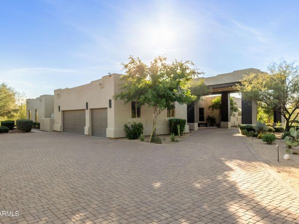9627 E ADOBE Drive, Scottsdale, AZ 85255