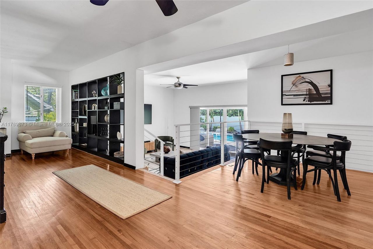 660 NE 121st St, Unit 660, Biscayne Park, FL 33161 Photo