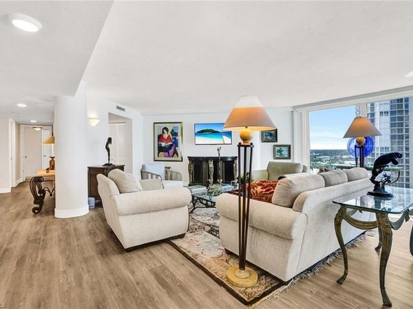 4041 Gulf Shore BLVD N, Unit 1002, NAPLES, FL 34103