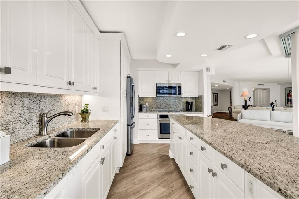 4041 Gulf Shore Blvd N, Unit 1002, Naples, FL 34103 Photo