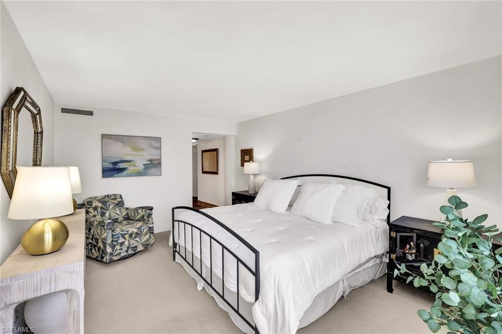 4041 Gulf Shore Blvd N, Unit 1002, Naples, FL 34103 Photo