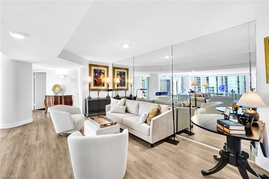 4041 Gulf Shore Blvd N, Unit 1002, Naples, FL 34103 Photo