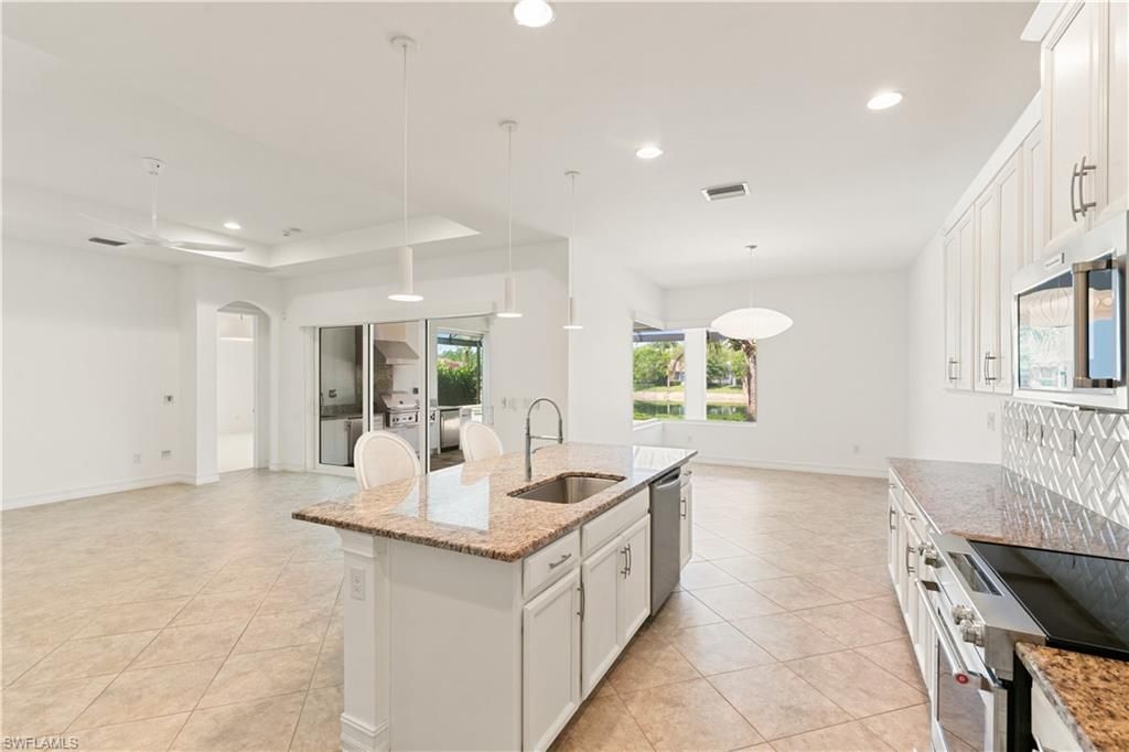 14731 Nautilus Pl, Naples, FL 34114 Photo
