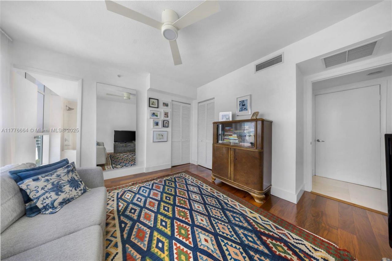 665 NE 25th St, Unit 1201, Miami, FL 33137 Photo