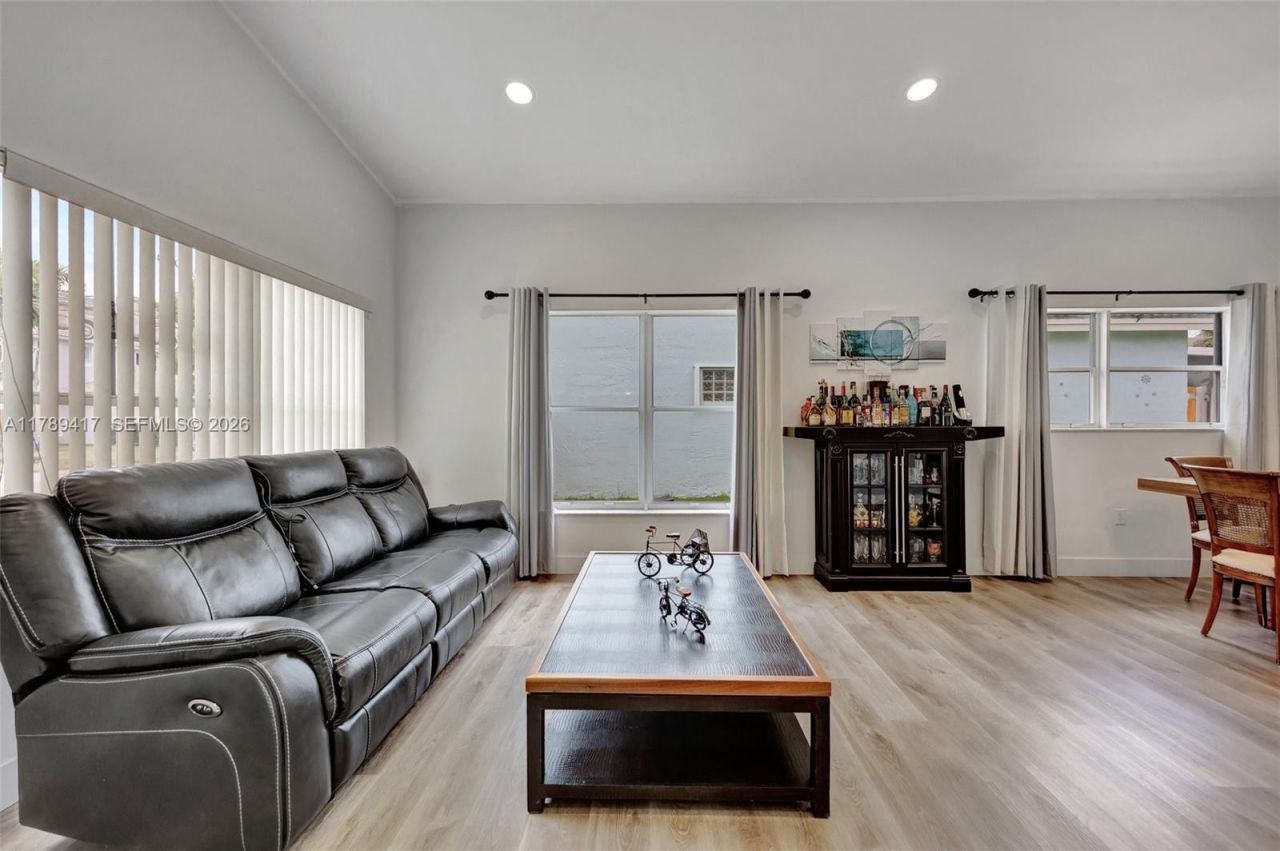 12113 SW 249th St, Homestead, FL 33032 Photo