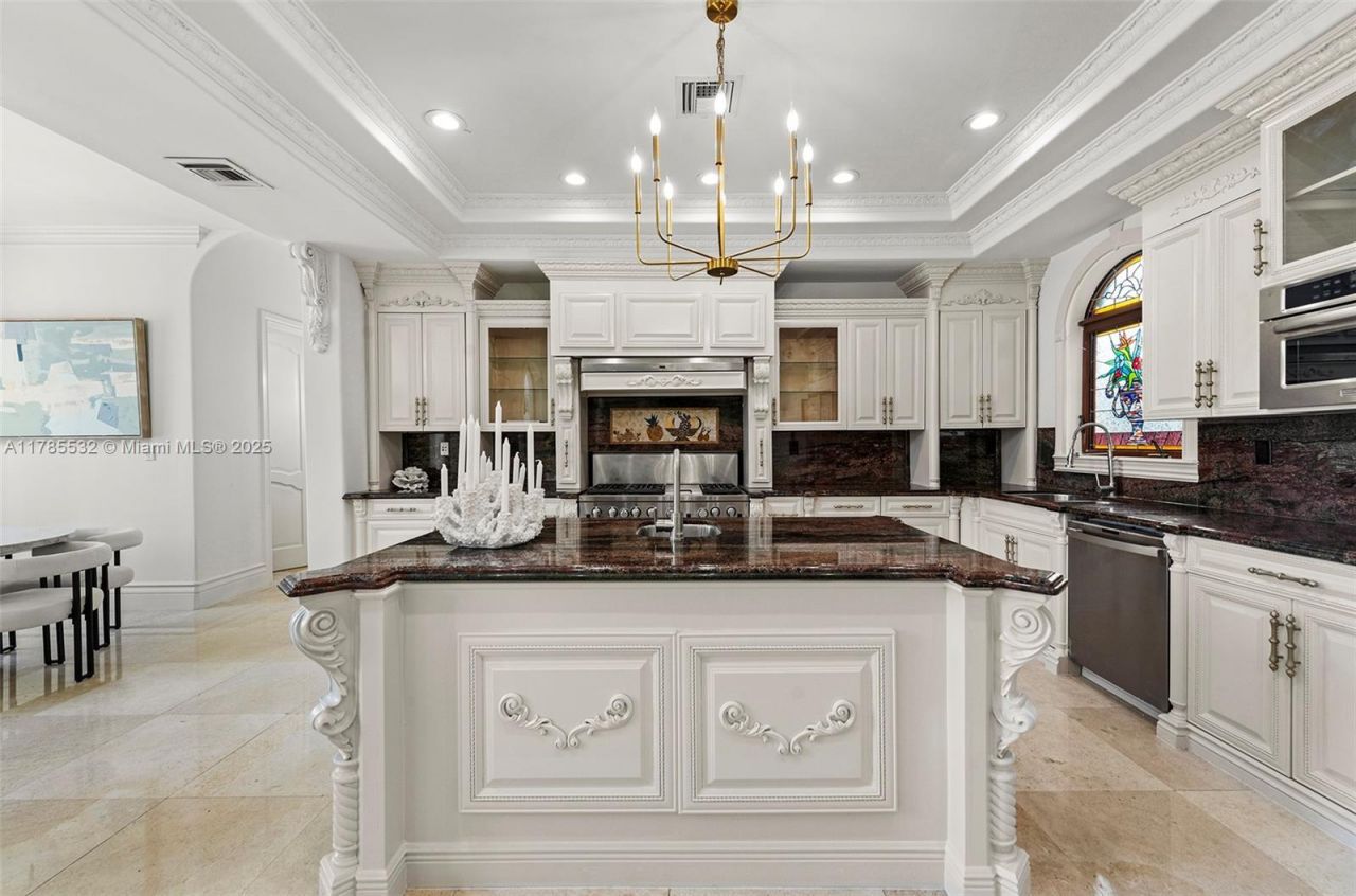 270 Atlantic Ave, Sunny Isles Beach, FL 33160 Photo