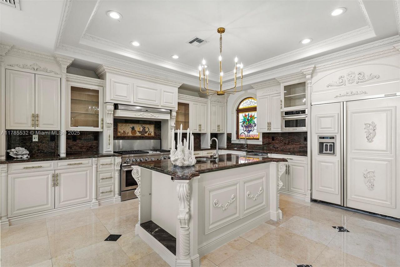 270 Atlantic Ave, Sunny Isles Beach, FL 33160 Photo