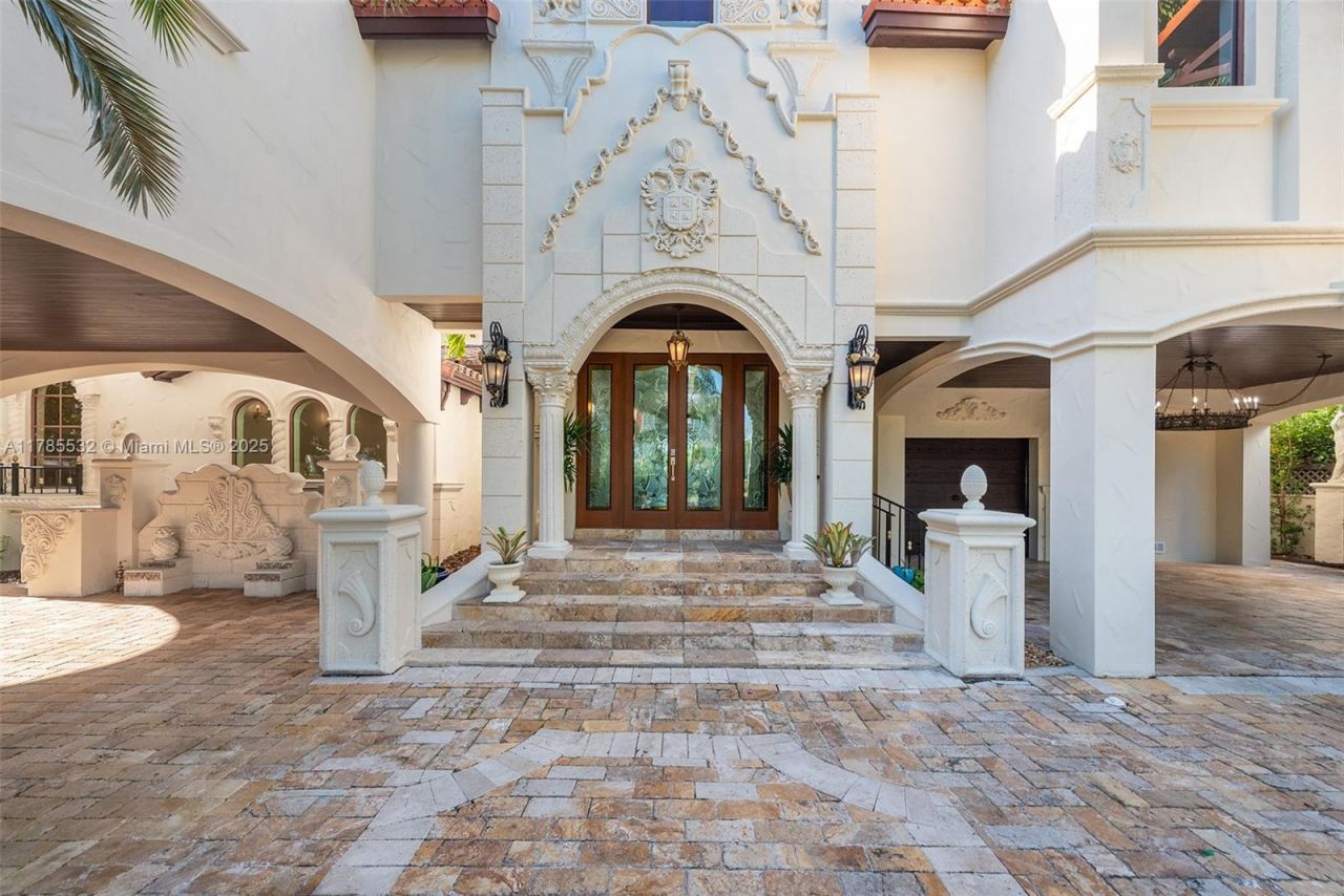 270 Atlantic Ave, Sunny Isles Beach, FL 33160 Photo