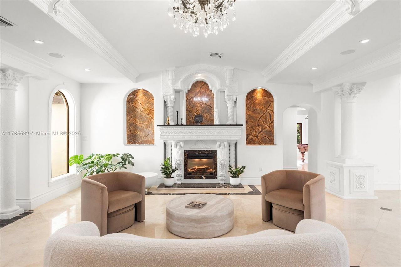 270 Atlantic Ave, Sunny Isles Beach, FL 33160 Photo