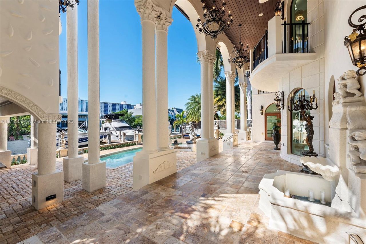 270 Atlantic Ave, Sunny Isles Beach, FL 33160 Photo