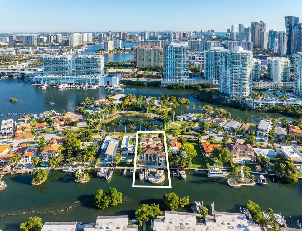 270 Atlantic Ave, Sunny Isles Beach, FL 33160 Photo