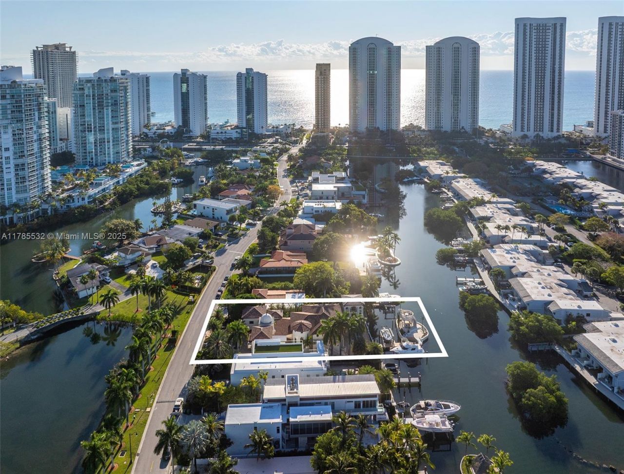 270 Atlantic Ave, Sunny Isles Beach, FL 33160 Photo